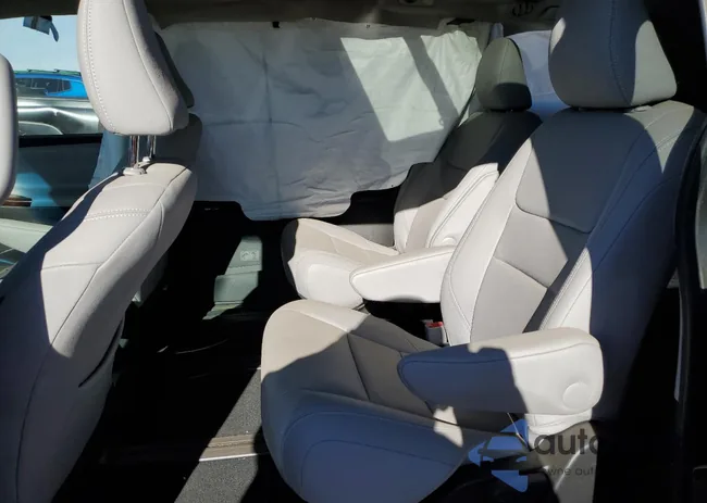 5TDDZ3DC7HS158728: 37682644