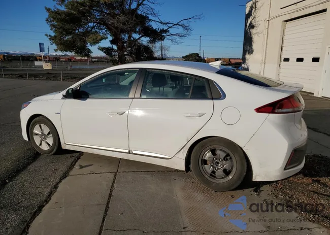 KMHC75LC4LU233996: 38196634