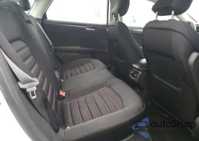 3FA6P0H74FR262965: 40195204