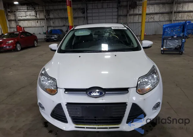 1FADP3F2XDL265686: 44595144