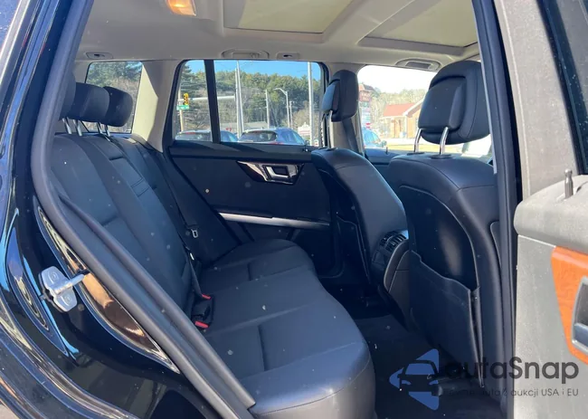 WDCGG8JB4EG165910: 43454204