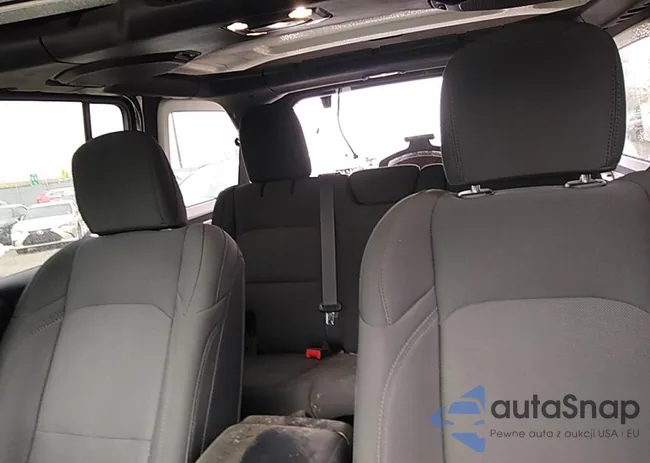 1C4HJXDN7MW554363: 44043764