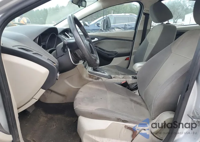 1FADP3F2XDL372883: 43351914