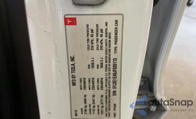 5YJ3E1EA9JF035113: 43799764