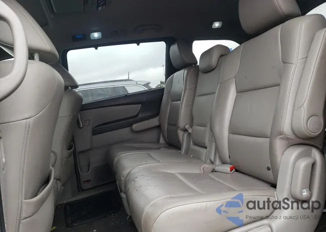 5FNRL5H95CB068928: 40871864