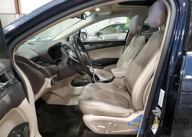 5LMCJ3D92HUL57018: 42517954