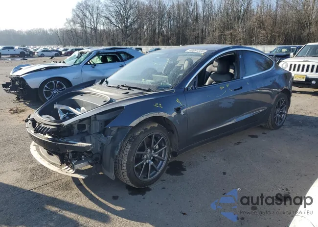 5YJ3E1EB0LF774866: 40691334