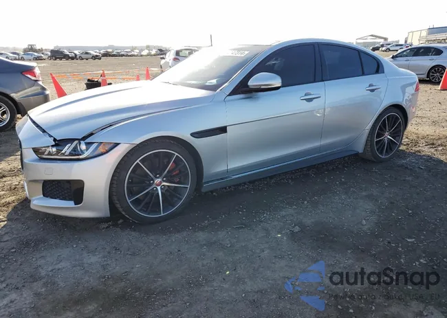 SAJAG4FV5JCP18607: 44147314