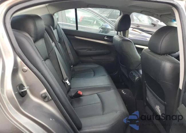 JN1CV6AP9AM403033: 43072544