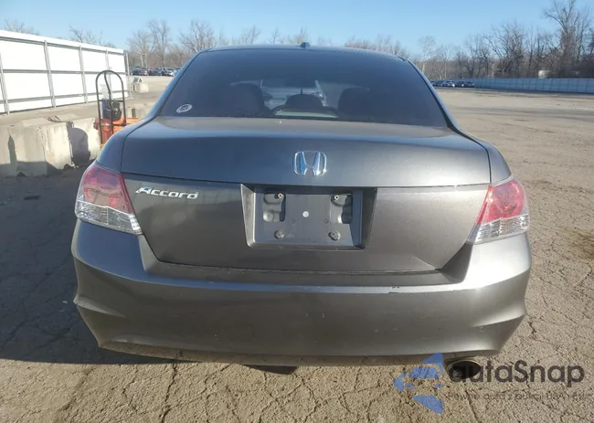 1HGCP268X9A114579: 44328134