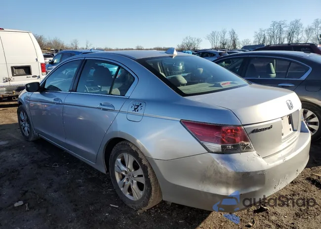 1HGCP2F45AA067897: 43062754