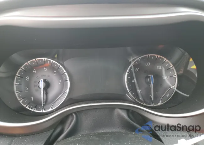 2C4RC1EG8LR172944: 43836954