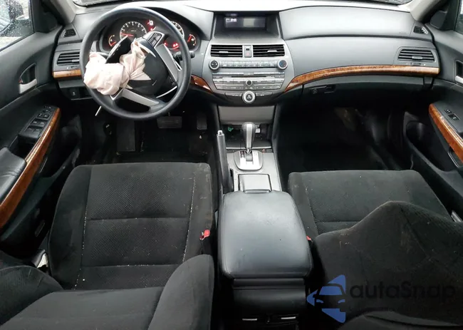 1HGCP2F7XBA045793: 44633244