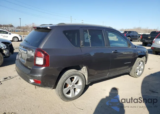 1C4NJDBB3HD143294: 42868144