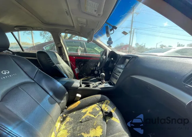 JN1CV6AP8DM300383: 44020414