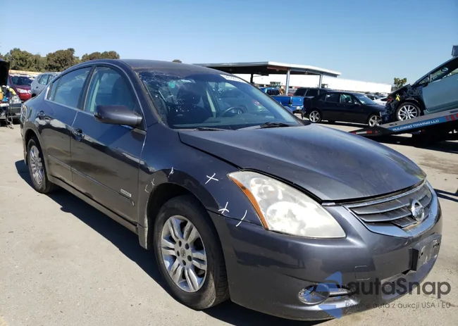 1N4CL2AP6AC125473: 44788104