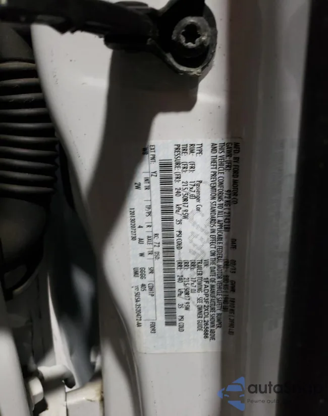 1FADP3F2XDL265686: 44595144