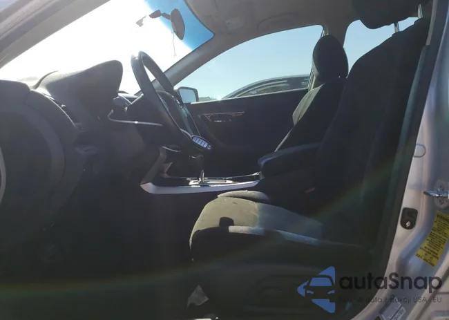 1N4AL3AP3DC282122: 41285694