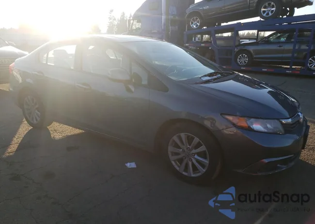 2HGFB2F87CH313996: 42902444