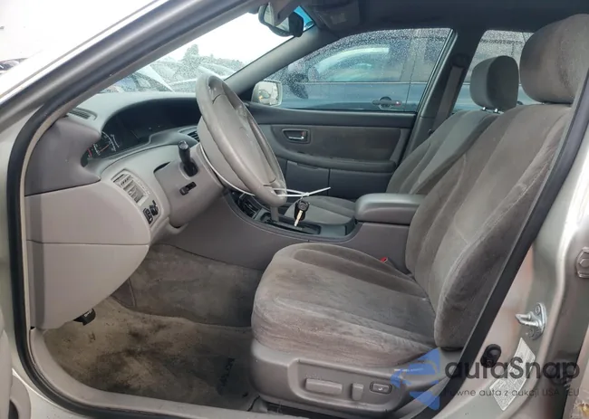 4T1BF28B21U124575: 41086734