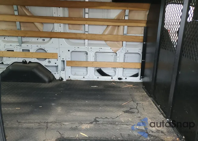 1FTYR1ZM8HKB23548: 41254904