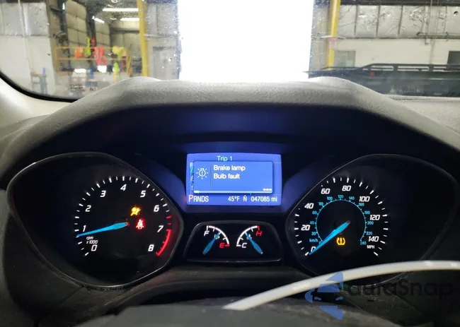 1FADP3F2XDL265686: 44595144