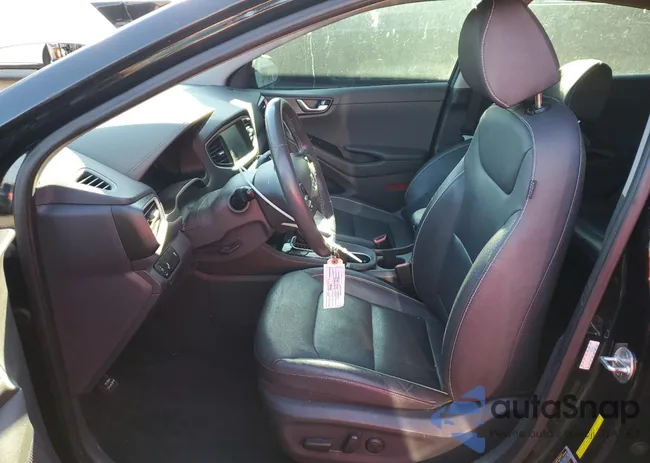 KMHC85LC1HU023375: 42445444