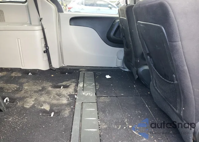 2C4RDGDG2CR145837: 44132424