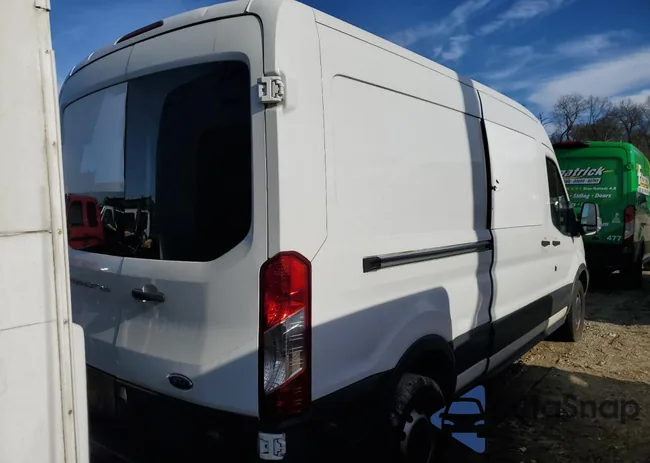 1FTYR2CM9HKA44193: 39696524