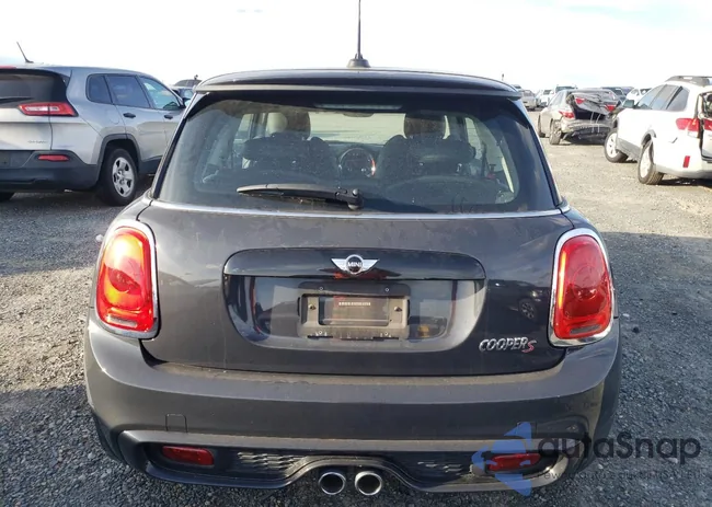 WMWXP7C55F2A35186: 45683184