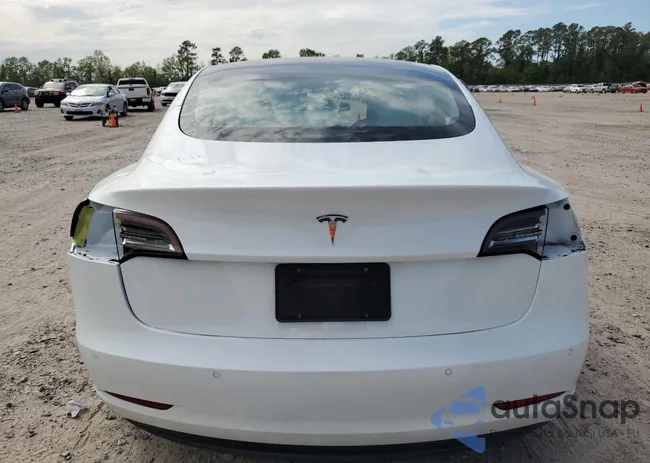 5YJ3E1EA0MF853642: 47052824