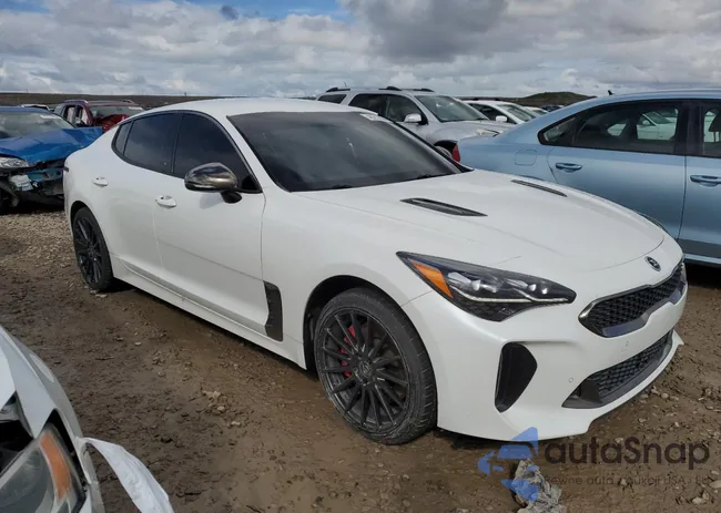 KNAE35LC5L6081009: 48332644