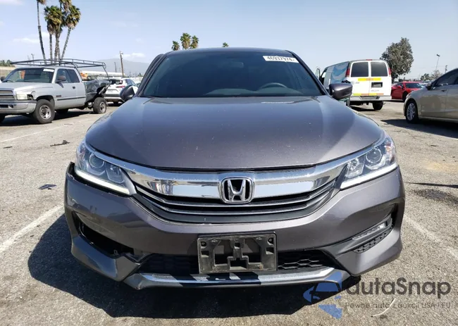 1HGCR2F58HA268402: 46937974