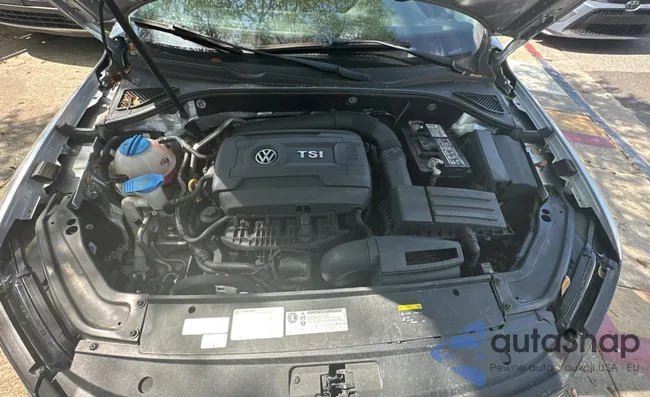 1VWAT7A37HC023893: 47422734