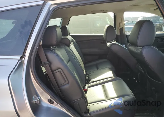 JM3TB3CV4B0330833: 46660834