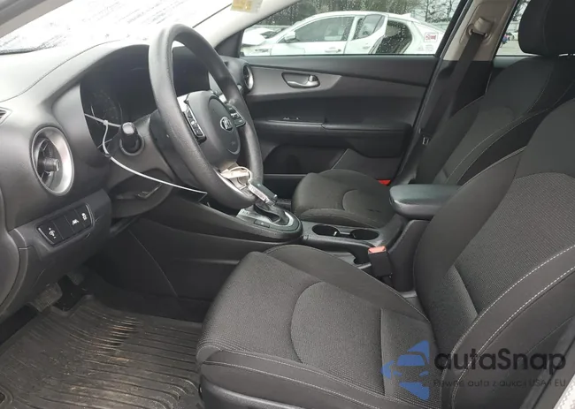 3KPF24AD2ME345539: 45294554