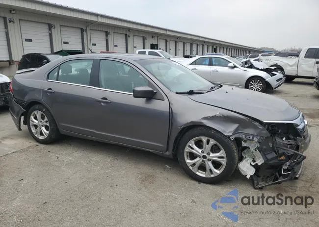 3FAHP0HA0CR435090: 47582084