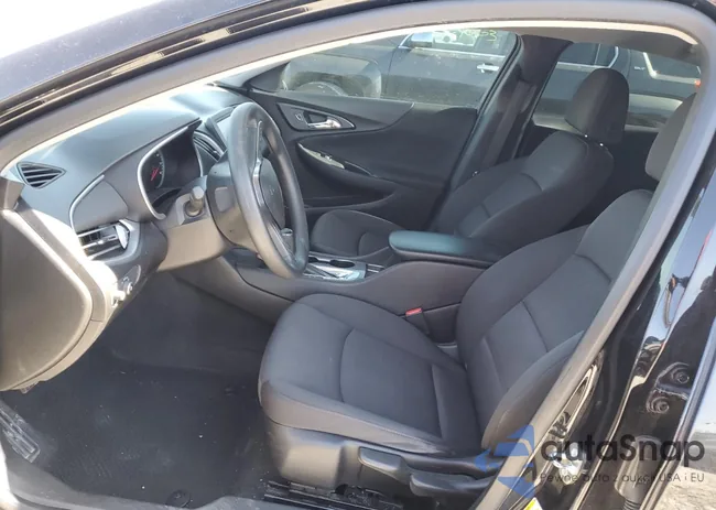 1G1ZB5ST2JF184001: 47360814