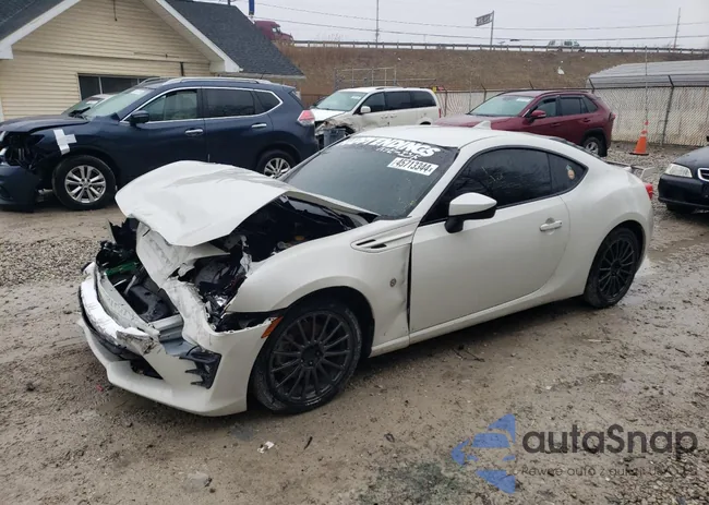 JF1ZNAE13L8751556: 45713344