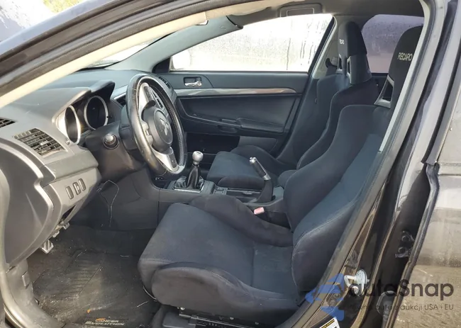 JA32W8FV3CU014026: 46217804