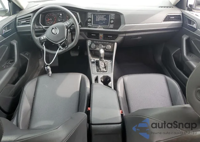 3VWC57BUXLM101701: 48566424