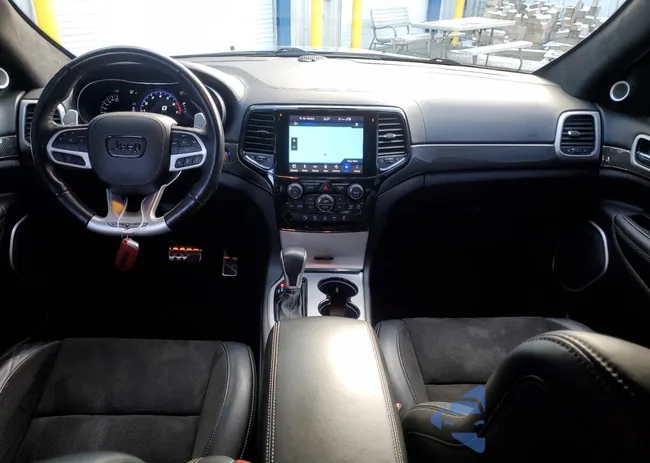 1C4RJFN94KC797272: 46509464