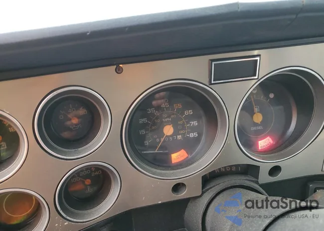 1GKGR26J6HF505165: 46150494