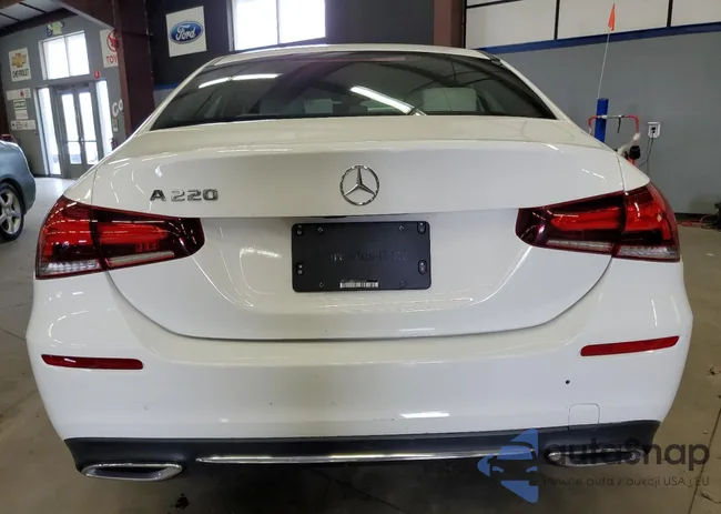 WDD3G4EBXKW026024: 49259353