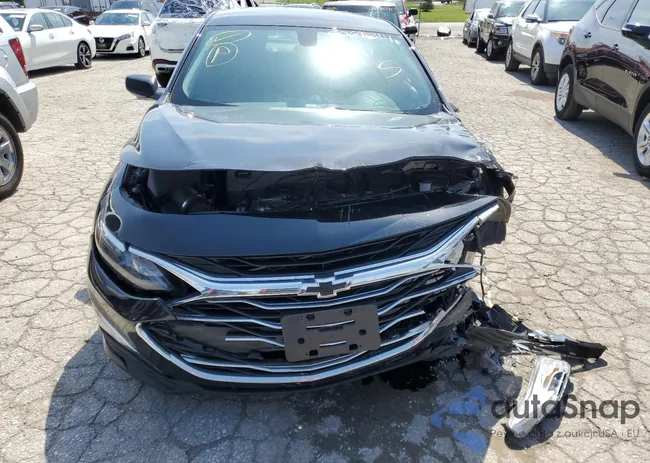 1G1ZB5ST4NF213973: 50691814