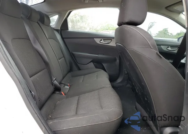 3KPF24AD1KE005778: 51409034