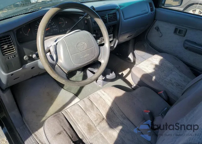 4TAVL52N0WZ165033: 49223324