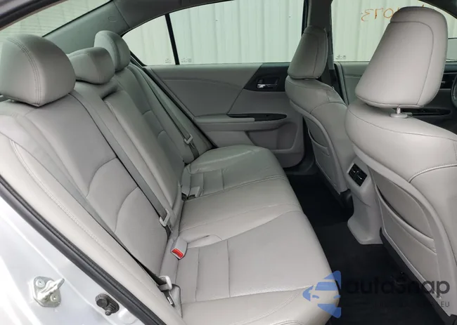 1HGCR2F82DA014852: 51655494