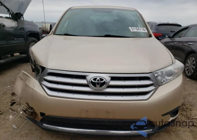 5TDBK3EH4CS124986: 51104714