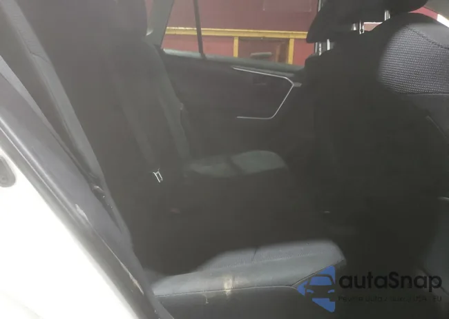 2T3F1RFV1MC177853: 50060824